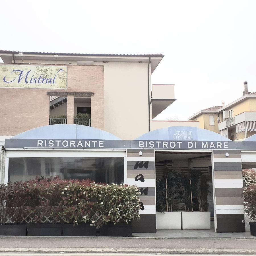 Mistral Apartments Puntone di Scarlino Ngoại thất bức ảnh